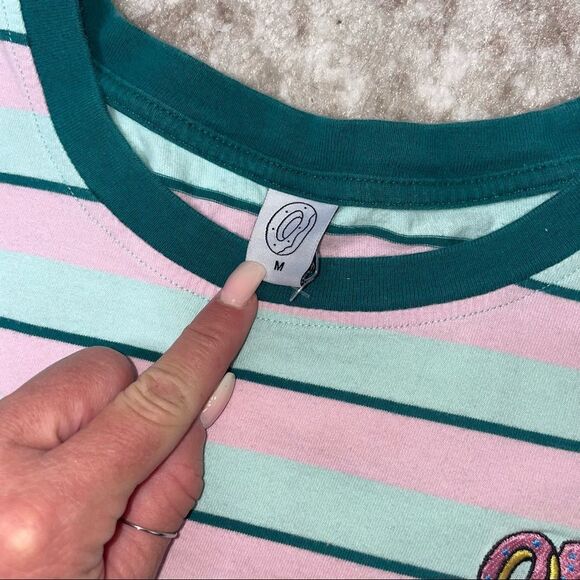 💋Bundle 4 items for $20. Add items💋 to a bundle - Picture 6 of 8